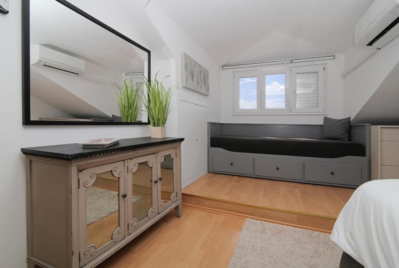 Spacious 2 Bedroom Apt Luxeview- Oldtownview, 10Min To Town Dubrownik Zewnętrze zdjęcie